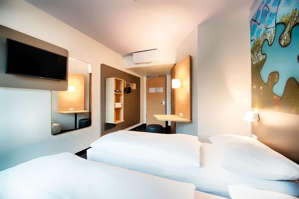 B&B Hotel Ravensburg Seengen Room photo